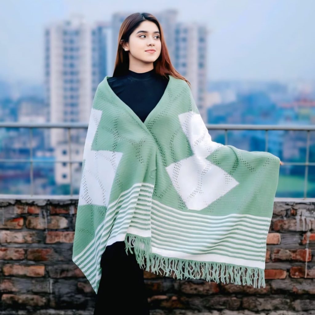 গুলবাহার কুশিকাটা শাল - K017