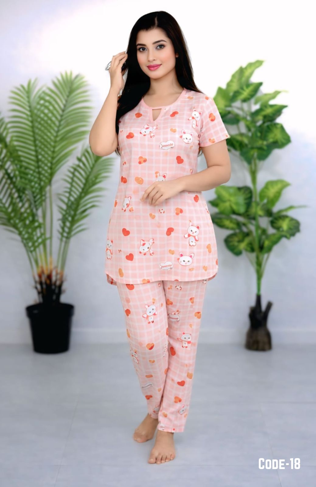টি-শার্ট ও প্লাজু সেট = T-18