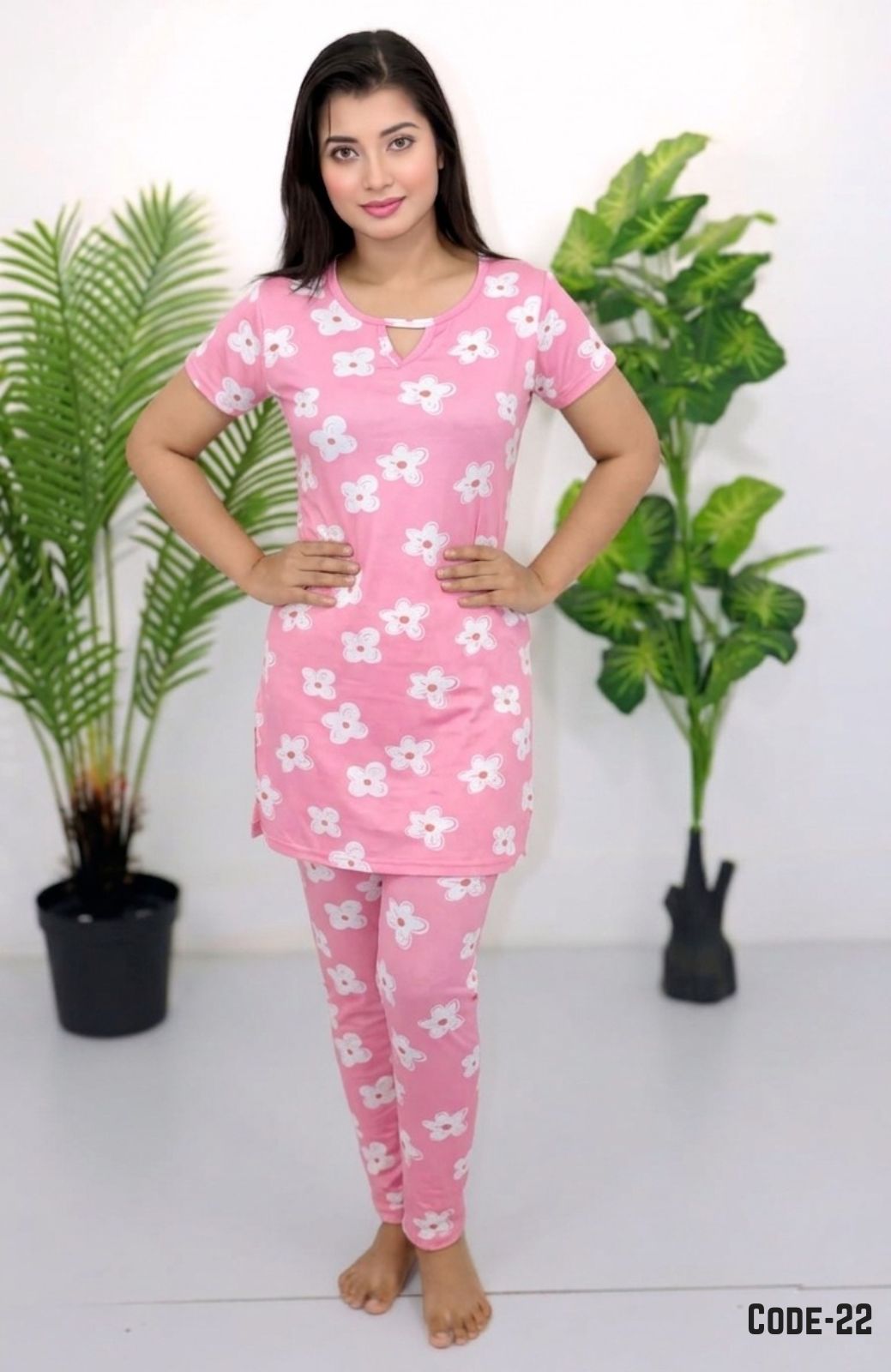 টি-শার্ট ও প্লাজু সেট = T-22