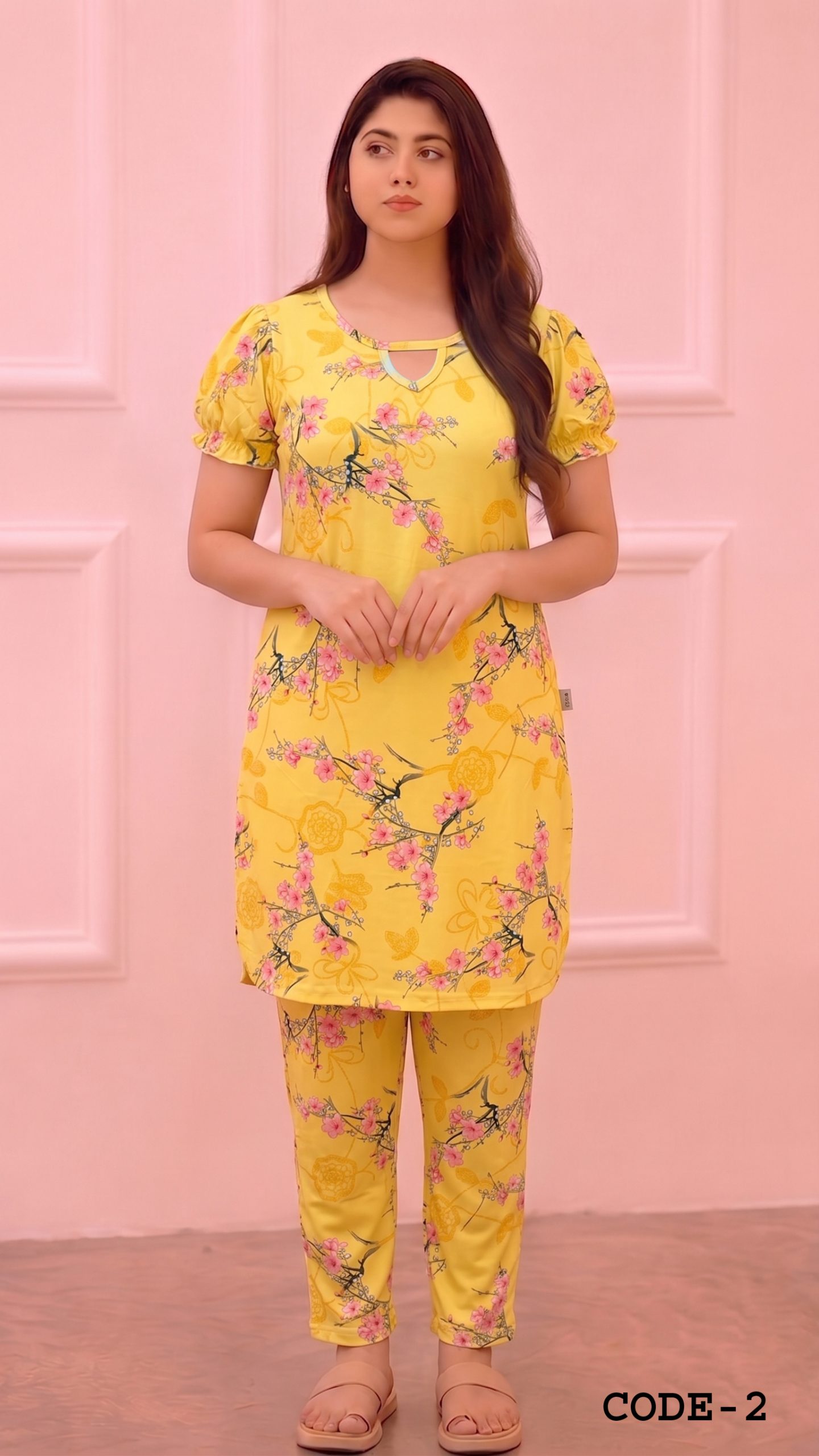 মেয়েদের টি-শার্ট==02