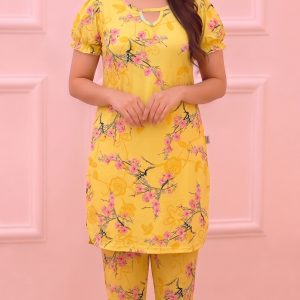 মেয়েদের টি-শার্ট====2