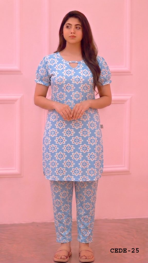 মেয়েদের টি-শার্ট===25