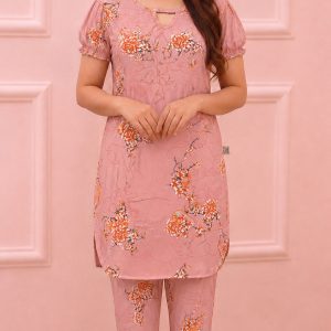 মেয়েদের টি-শার্ট==07