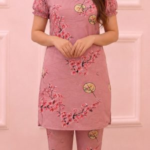 মেয়েদের টি-শার্ট==08